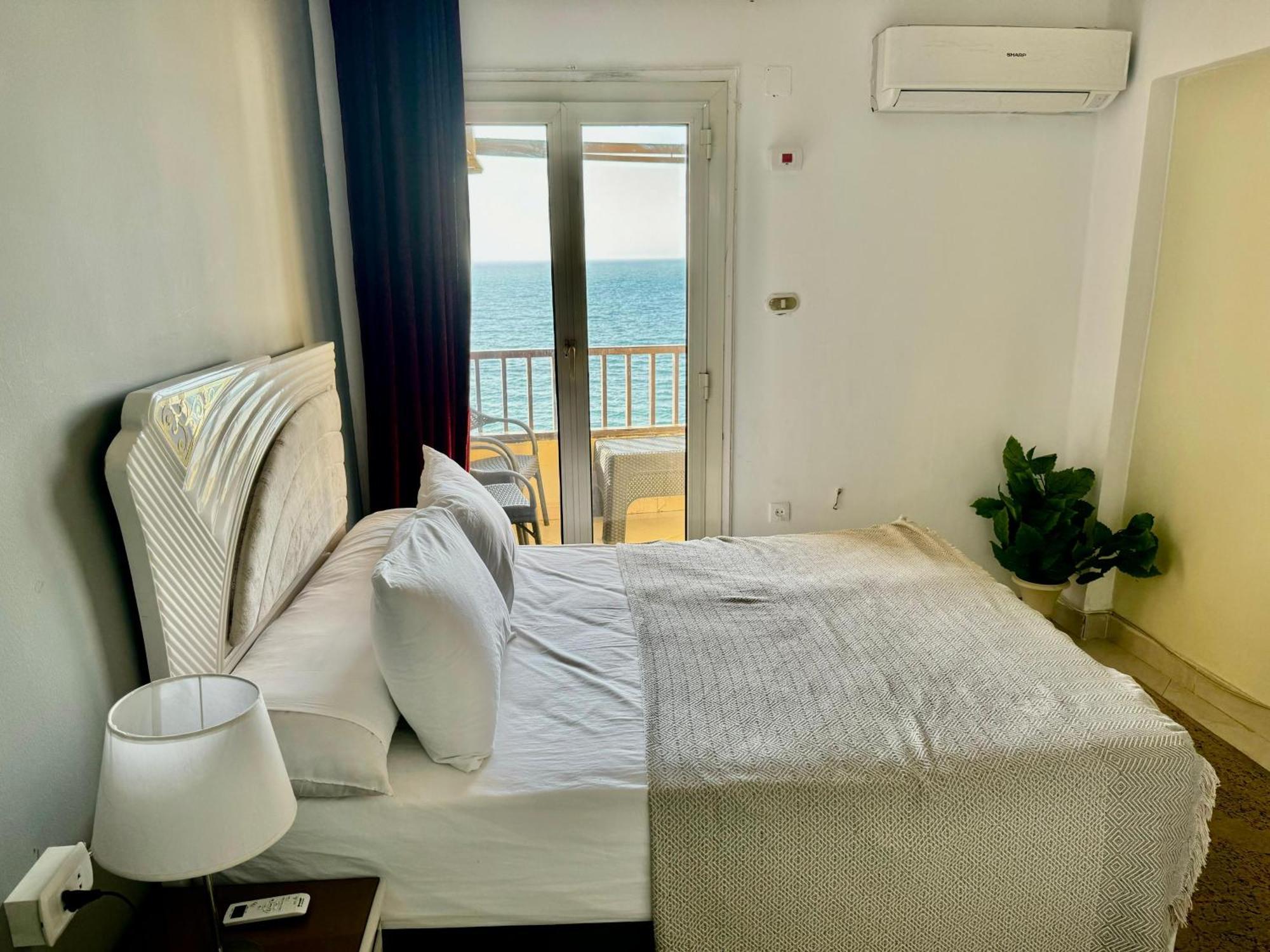 Alexandria Luxury Apartments Sporting Direct Sea View Exterior photo